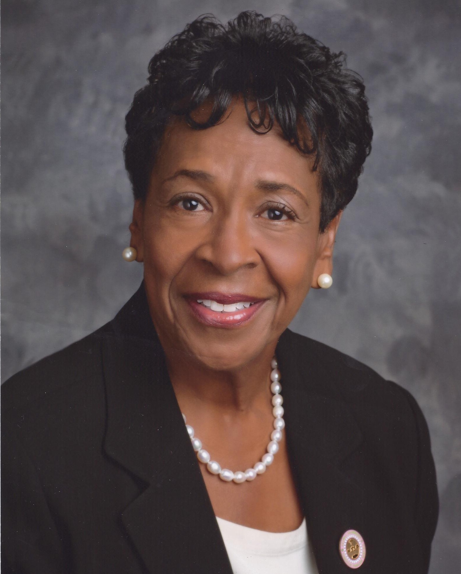 Deloris Carn